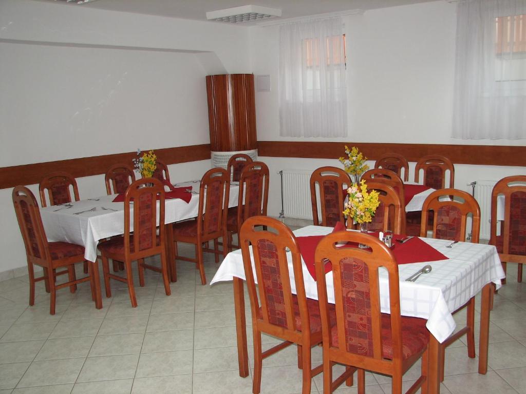 Hajdúszoboszló Hotel Kristaly מראה חיצוני תמונה