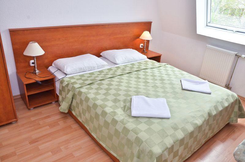 Hajdúszoboszló Hotel Kristaly מראה חיצוני תמונה