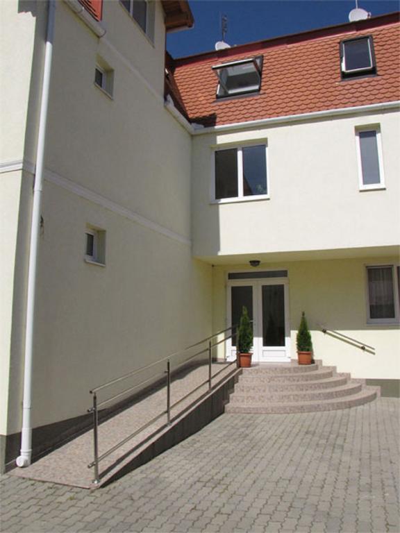 Hajdúszoboszló Hotel Kristaly מראה חיצוני תמונה